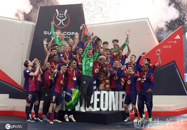巴萨女足击败皇马,强势夺得女足超级杯冠军 巴萨女足击败皇马,强势夺得女足超级杯冠军