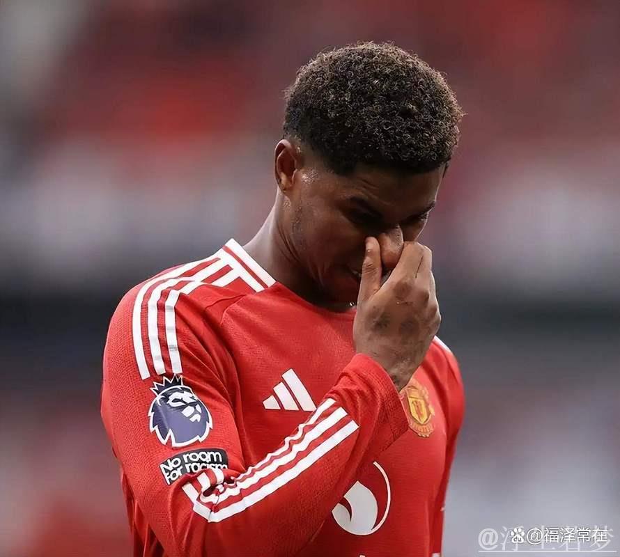 42岁塔帅崩溃？怒批曼联消极比赛，谈“落后15分”黑脸离场